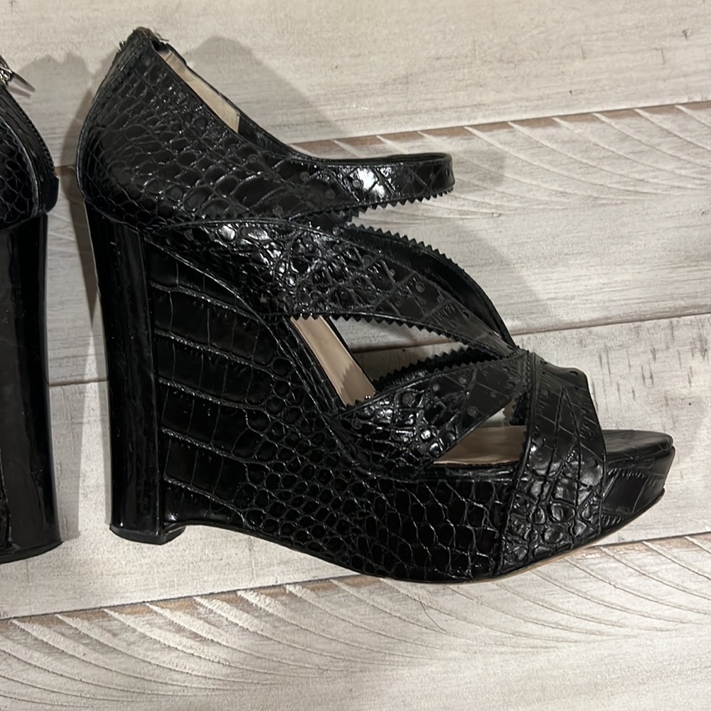 Dior crocodile-embossed leather wedges - Picture 12 of 16